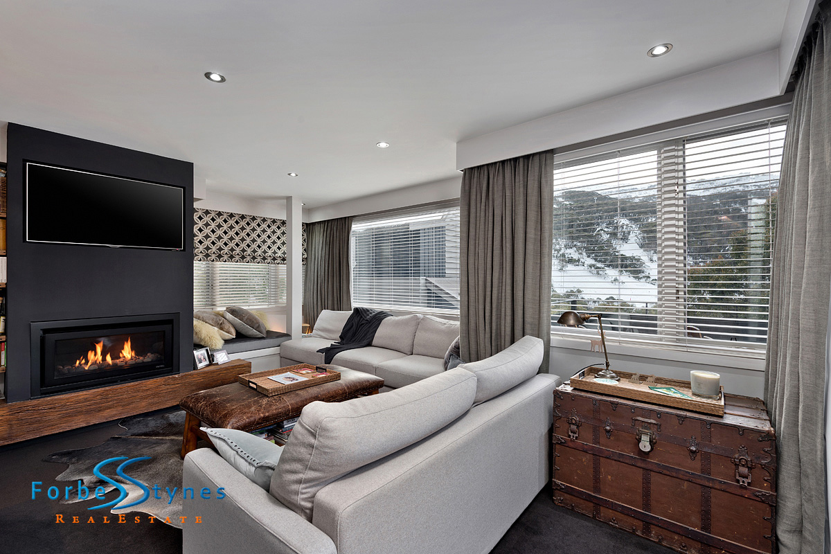 Drift Hill Thredbo Two Bedroom Standalone Chalet Guide 1 25m Forbes Stynes Prestige Property Sales Snowy Mountains Real Estate Thredbo Village