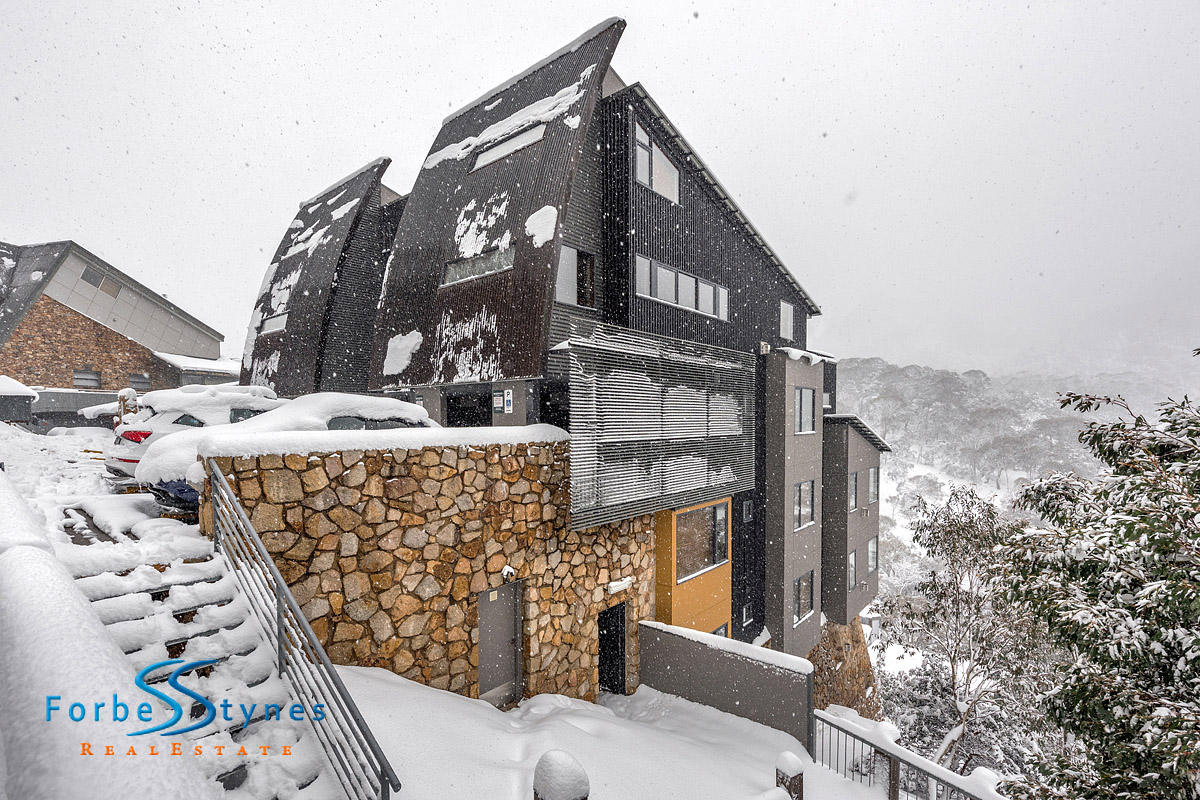 Elevation, Thredbo Modern Three Bedroom Apartment Guide 880k