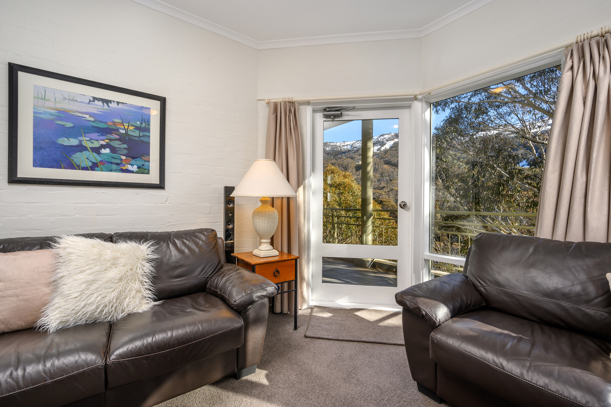 Beautiful Two Bedroom Apartment With Some Of The Best Views In Thredbo 795 000 Forbes Stynes Prestige Property Sales Snowy Mountains Real Estate Thredbo Village