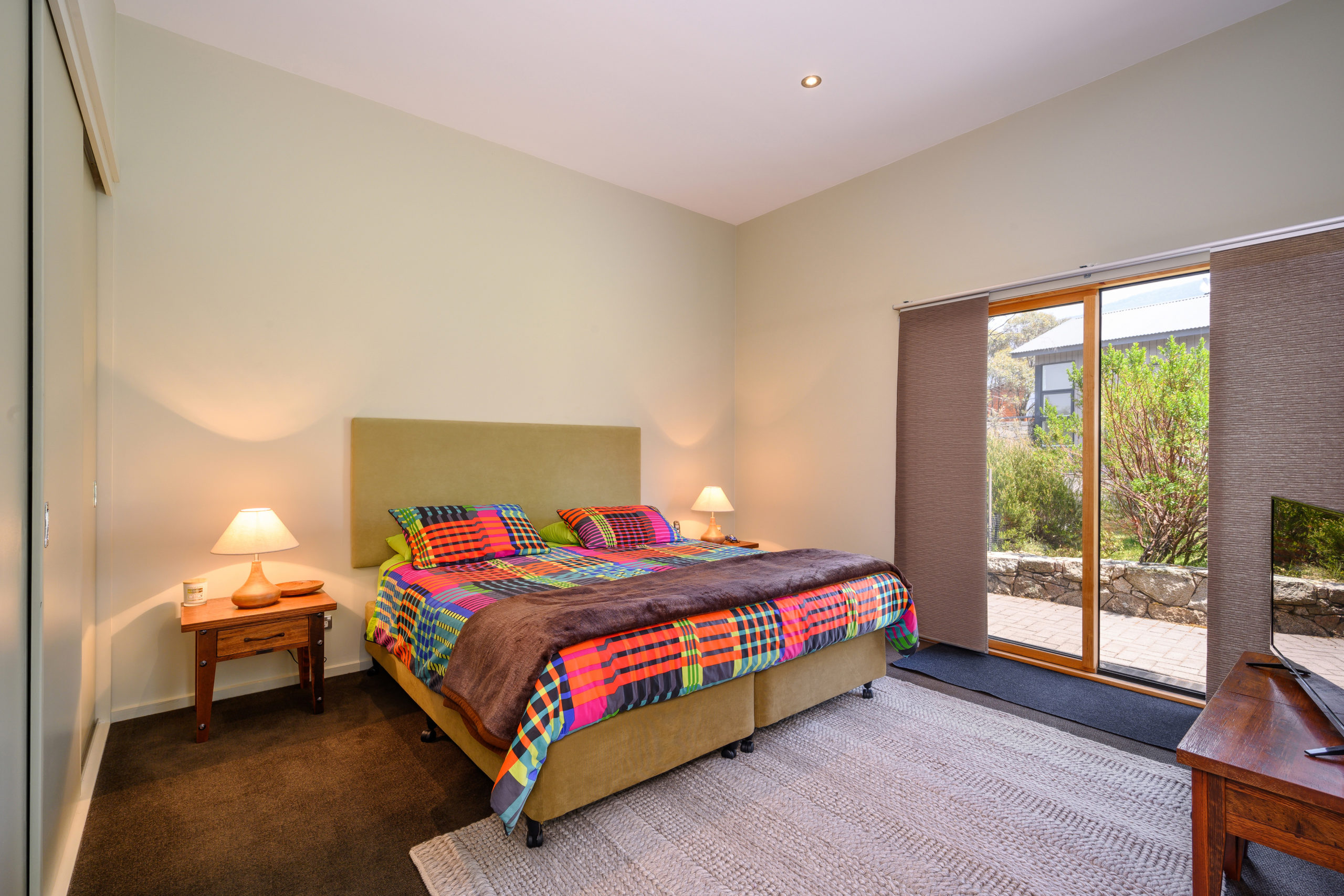 Luxurious Three Bedroom and Loft Family Home with Spectacular views up