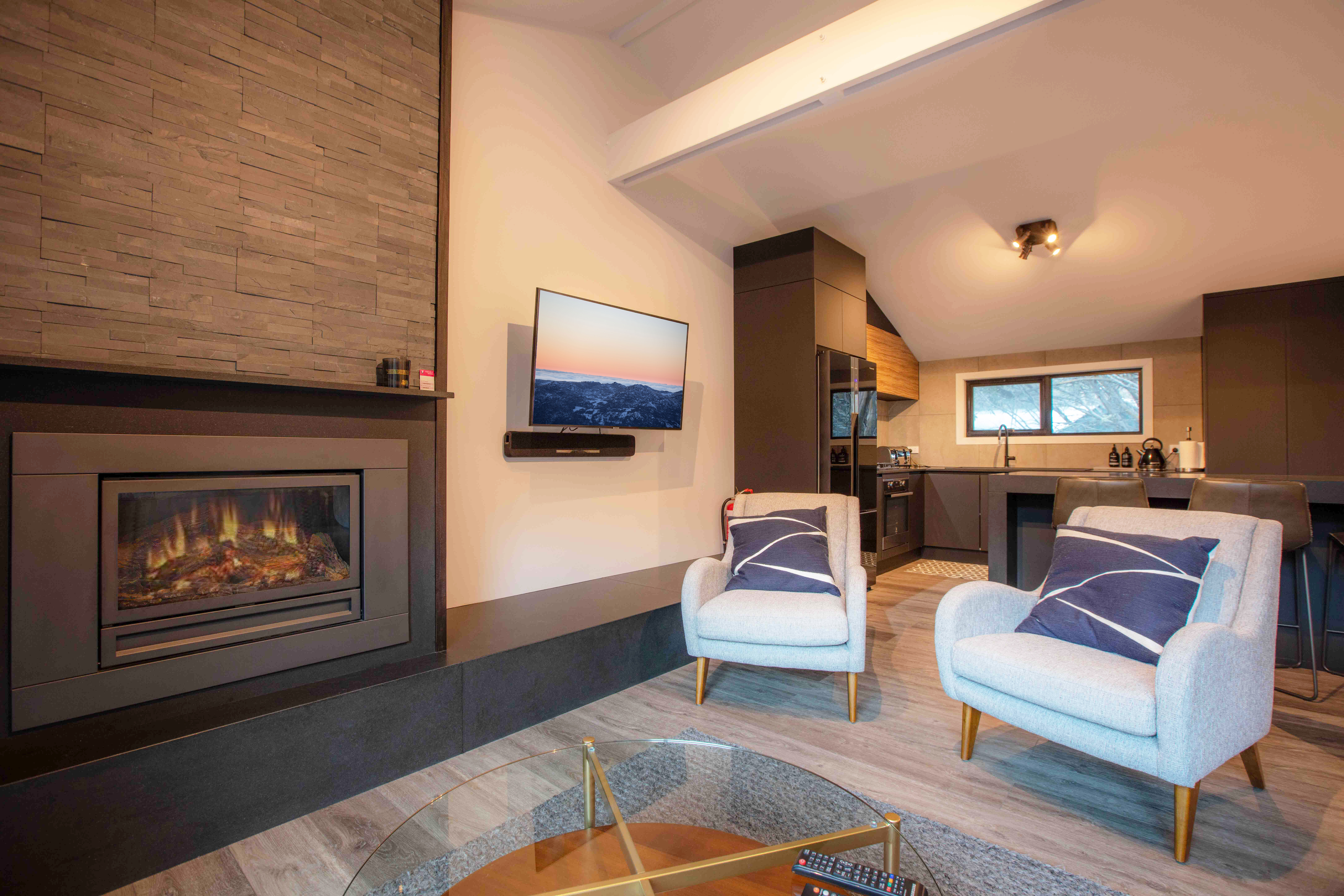 Cedar Creek 6 – One of Thredbo’s Finest Designer Apartments – Price: $2,250,000