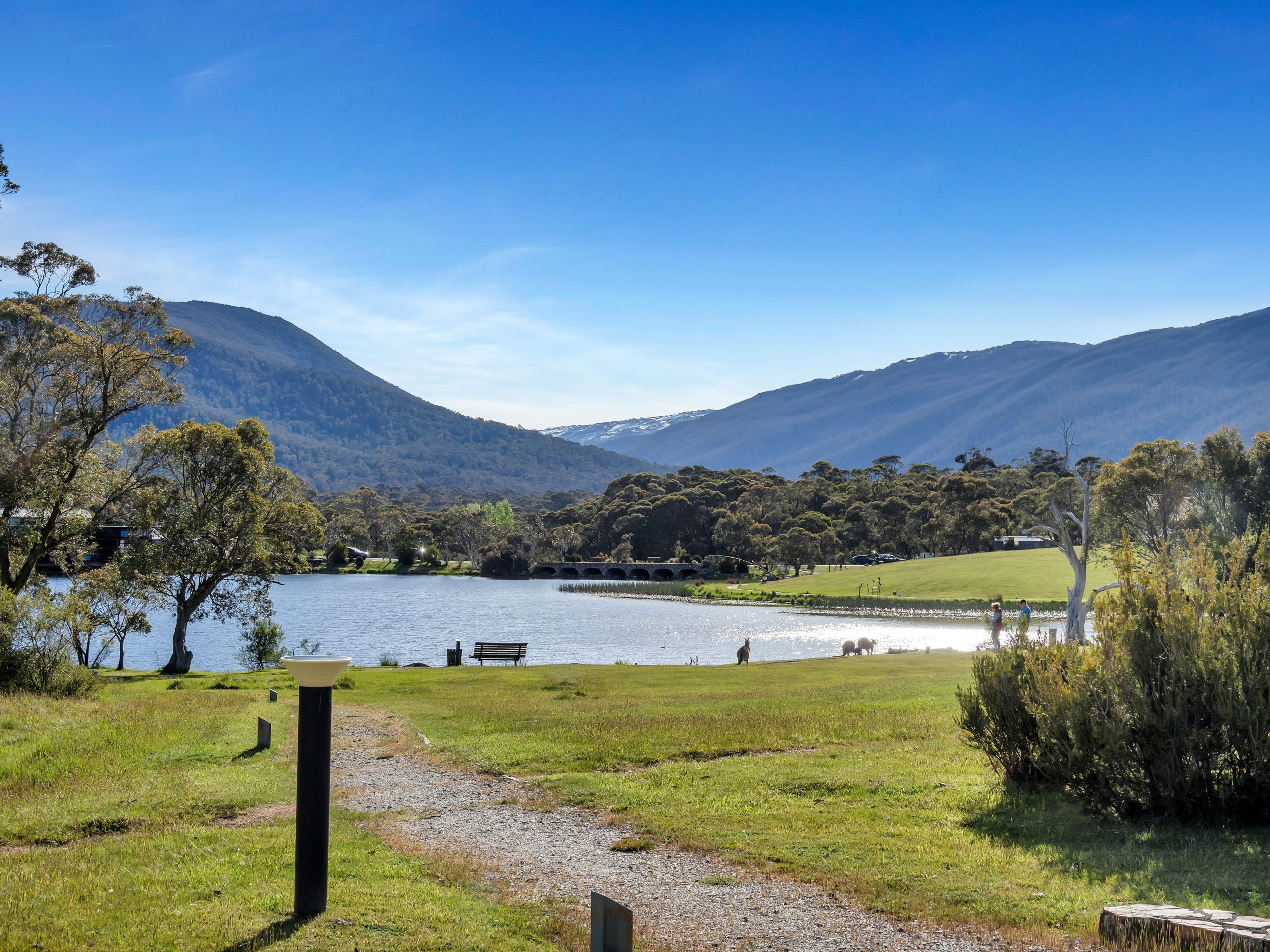 2 Storey Lake Side 3 Bedroom Apartment at Lake Crackenback – Offers Over $1,000,000