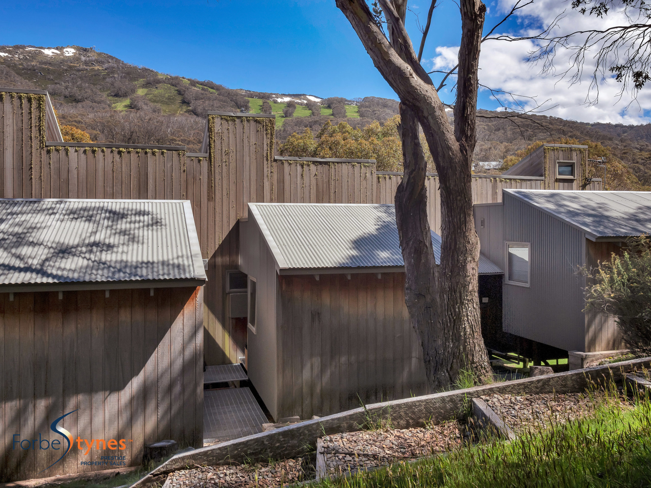 Riverside Cabin Overlooking Thredbo River & Golf Course – Offers Invited Over $950,000