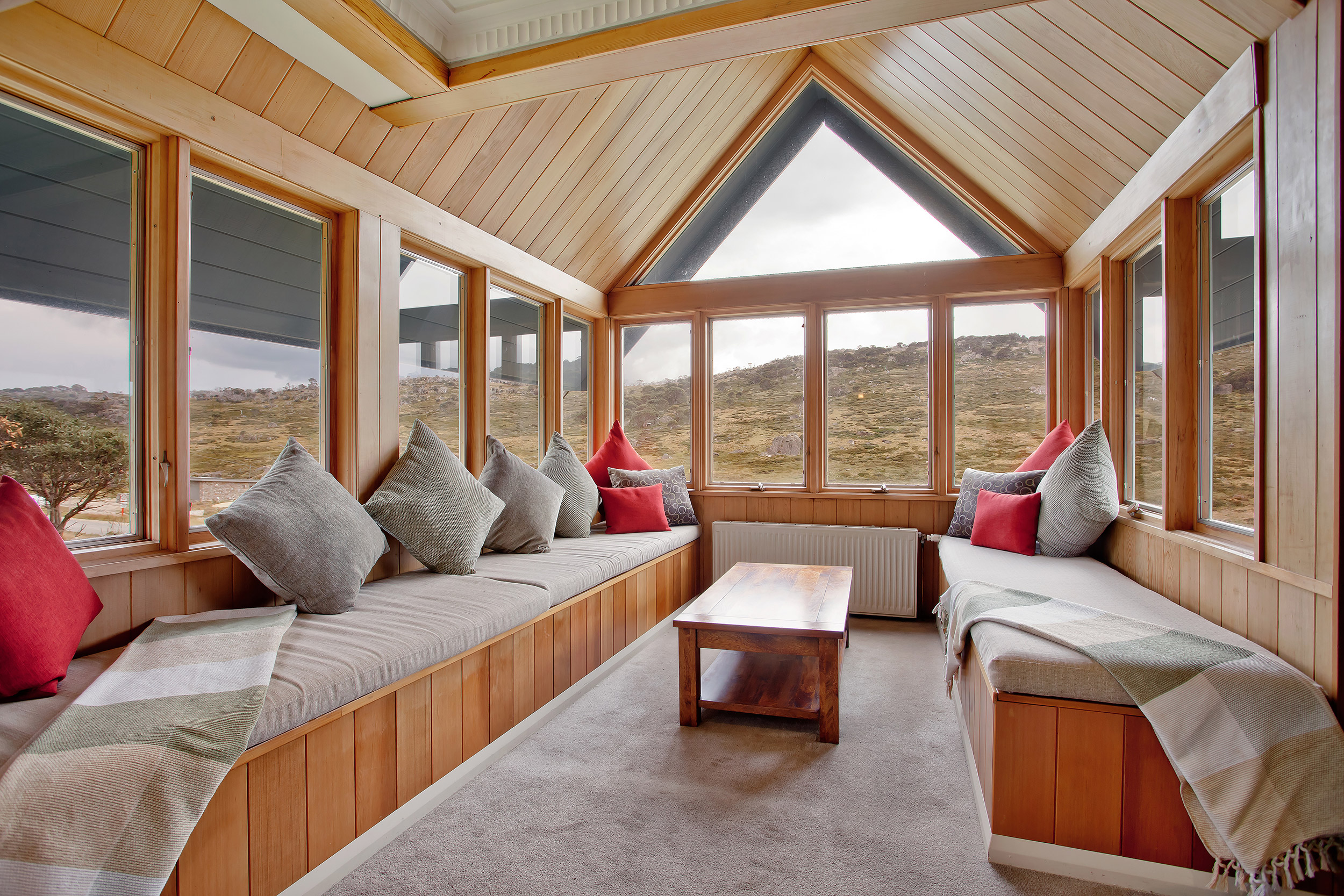North Perisher Creek Ski Lodge – Sitting on Over 4,000sqm Land in the Heart of the Ski Fields – Price Guide: $2,950,000