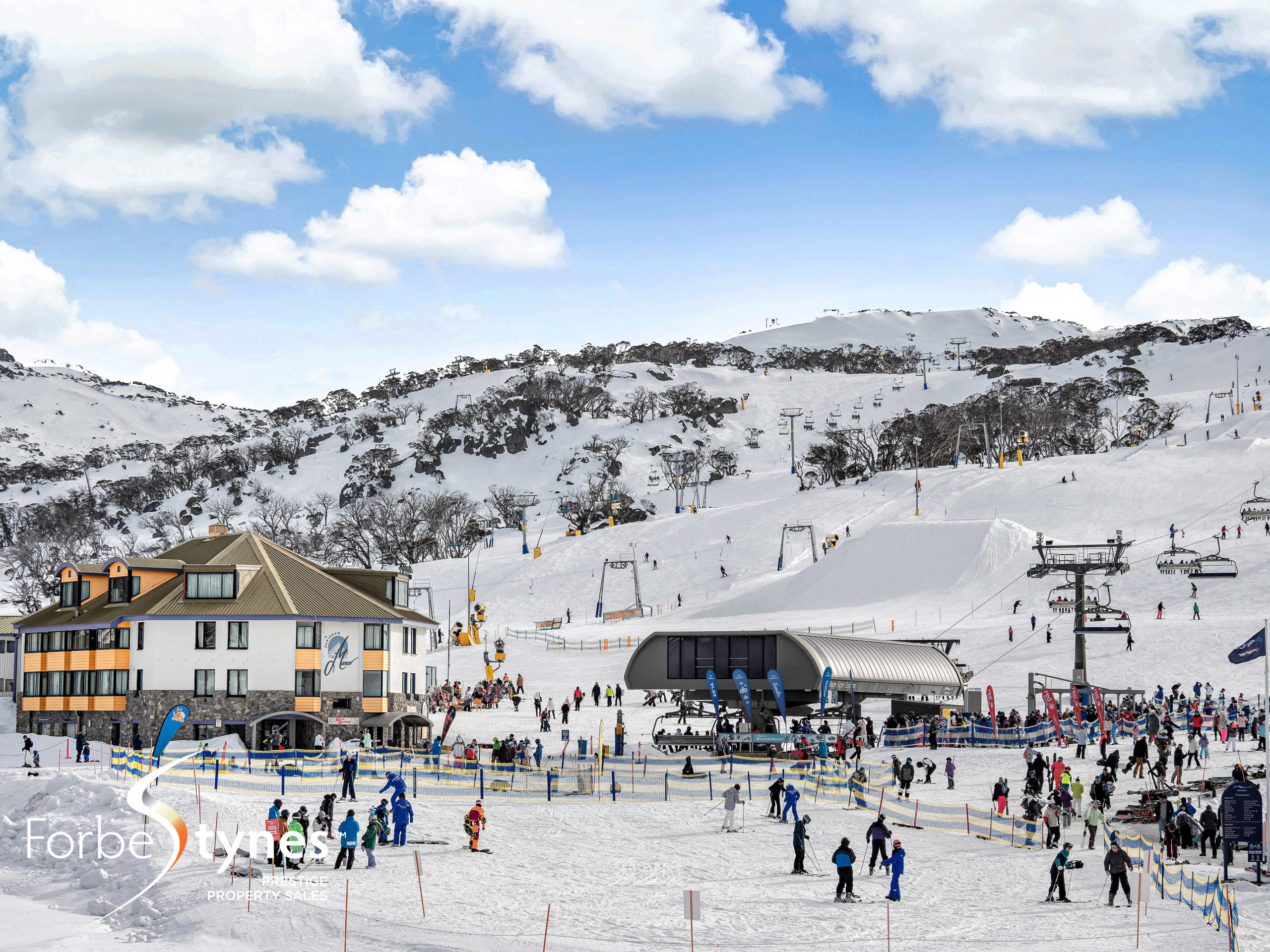 One of the largest Commercial Ski Hotels<br>The Perisher Manor<br>Expressions of Interest close 26th August 2022