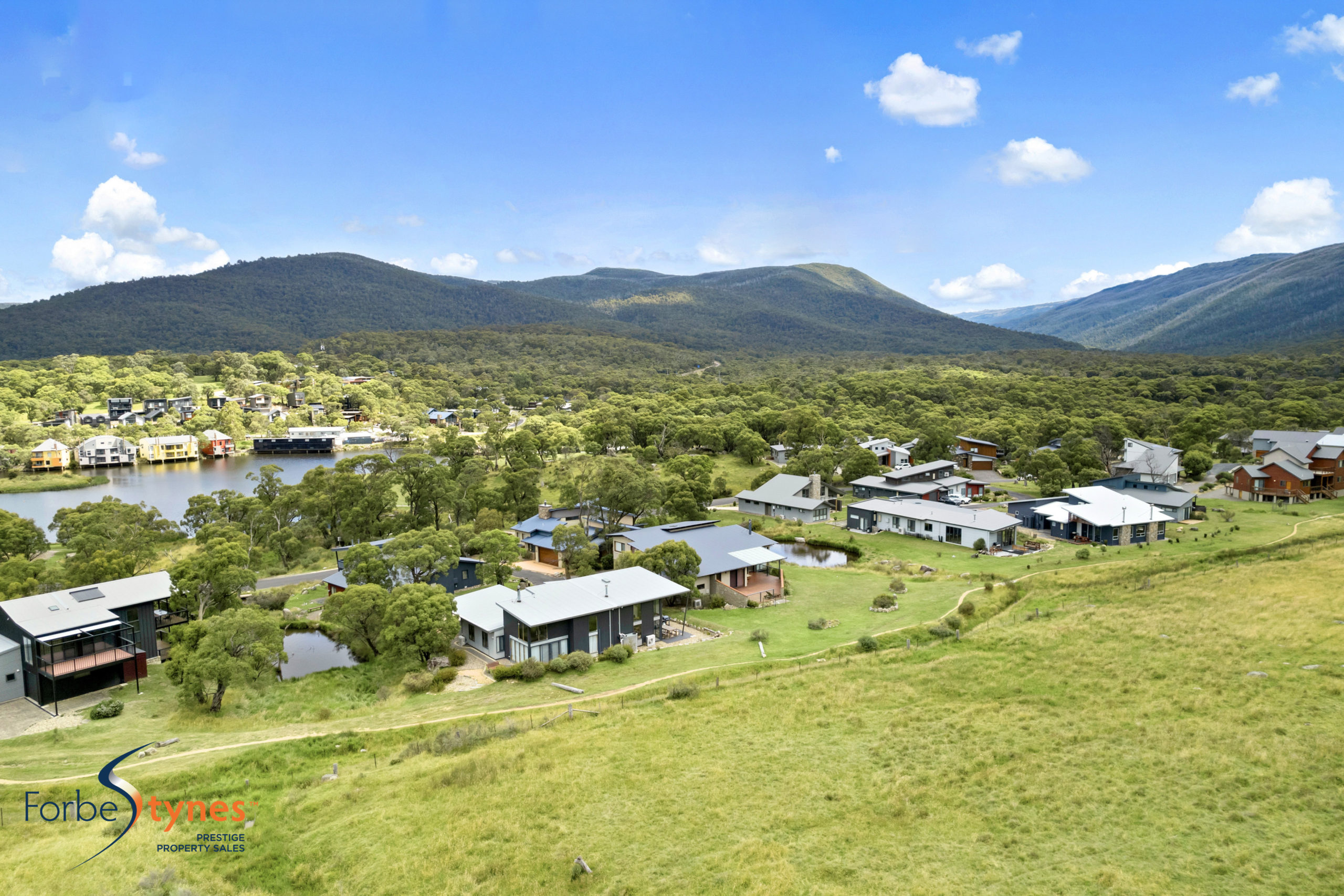 Two Bedroom and Loft Chalet in private location SOLD UNDER THE HAMMER!! Forbes Stynes Prestige