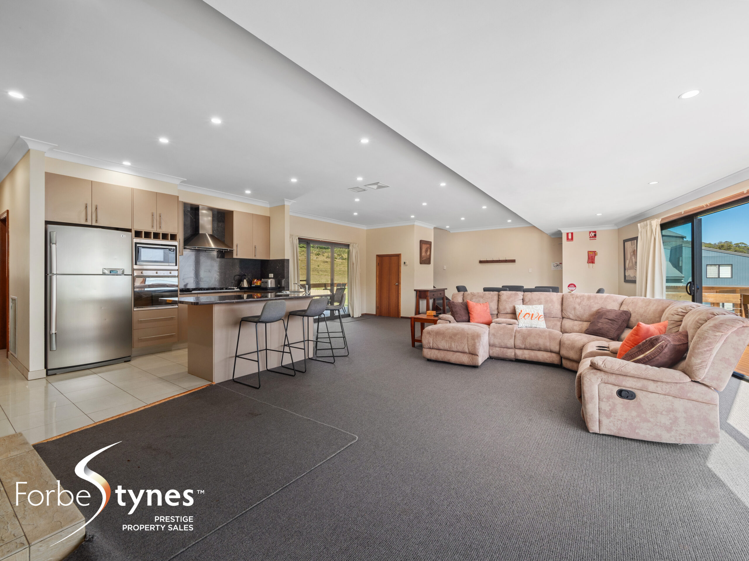 Cedar Creek Crackenback Ridge Thredbo Forbes Stynes Prestige