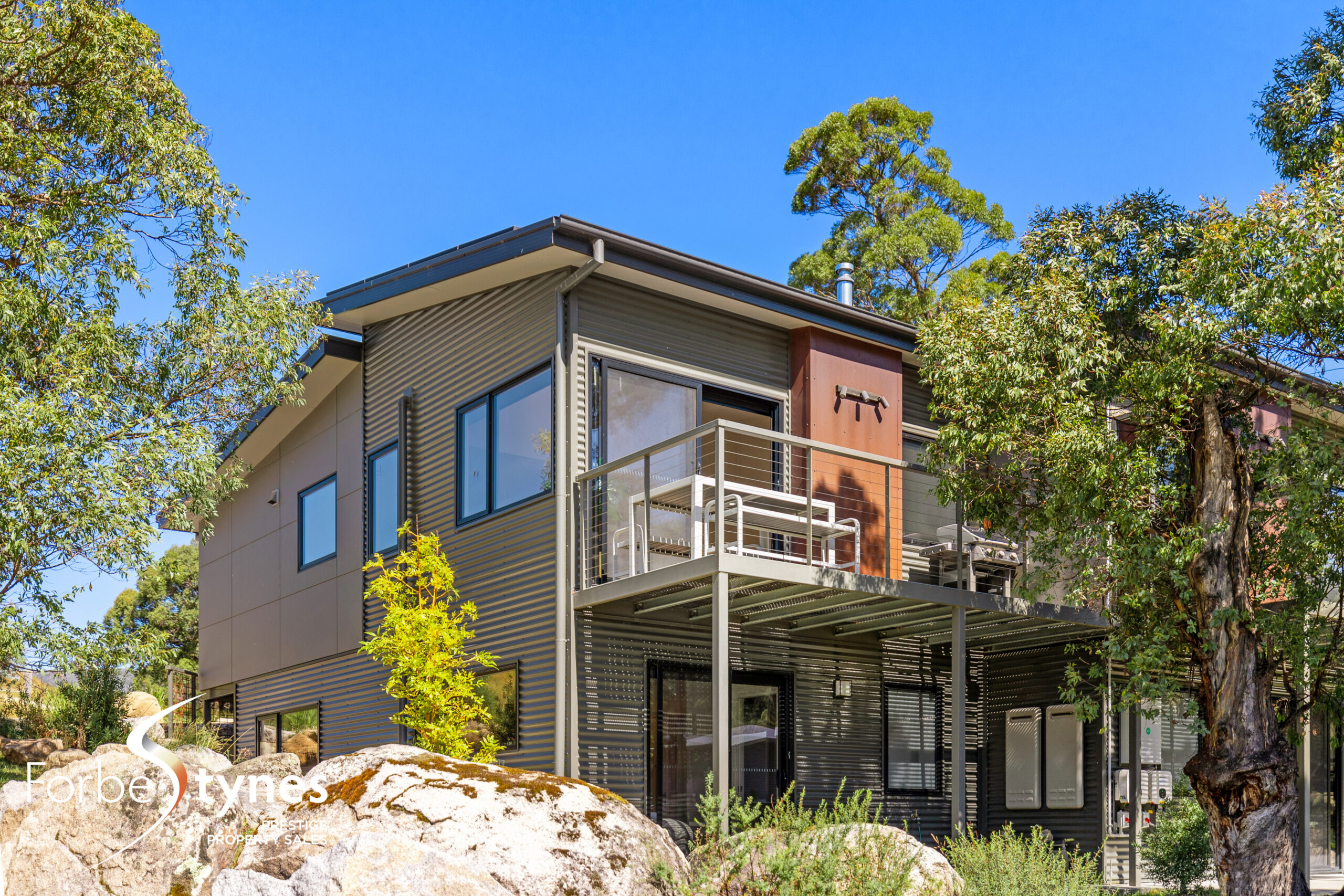 Lake Crackenback Three Bedroom Lakeside Apartment Guide 600k